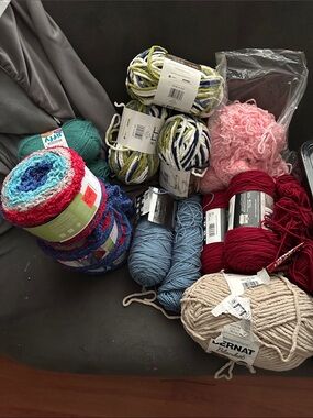 OMG YARN1. Lots of sets